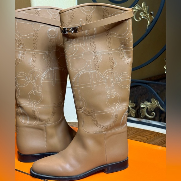 Hermes embroidered riding boots - Picture 5 of 10